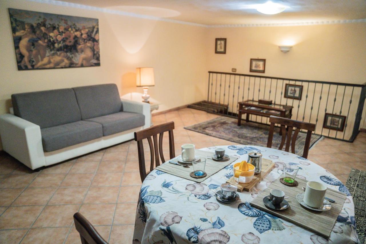 Domus Ugo Appartement Naples